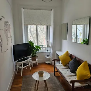 https://almirante-guesthouse.hotels-lisbon-portugal.com