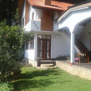 https://cecilia-cottage.kandyhotelsnow.com