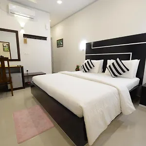 https://diva-villa.kandyhotelsnow.com